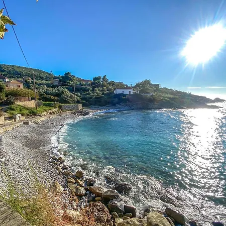 Nice In Agios Dimitrios Mani With Kitchen Ferienhaus